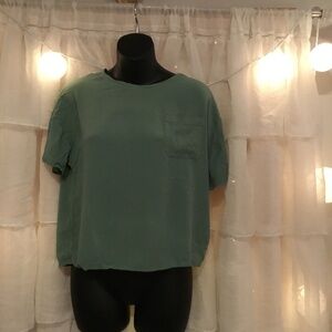 Sonoma Sage color top with pocket size Small